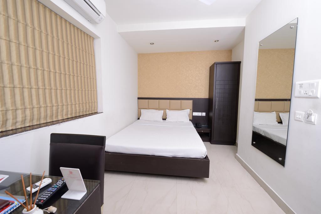 Golden Apple Boutique Hotel Calcutta Exteriör bild