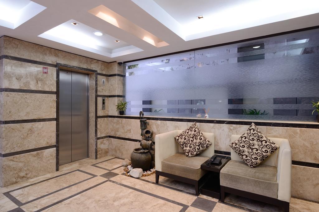 Golden Apple Boutique Hotel Calcutta Exteriör bild