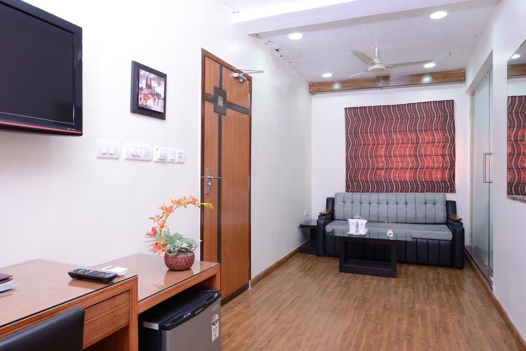 Golden Apple Boutique Hotel Calcutta Exteriör bild